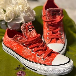 ☆ Bandana Print Converse ☆